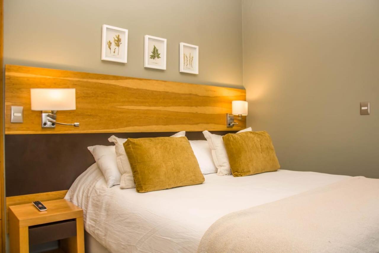 Los Robles Apart & Spa San Carlos de Bariloche Bagian luar foto