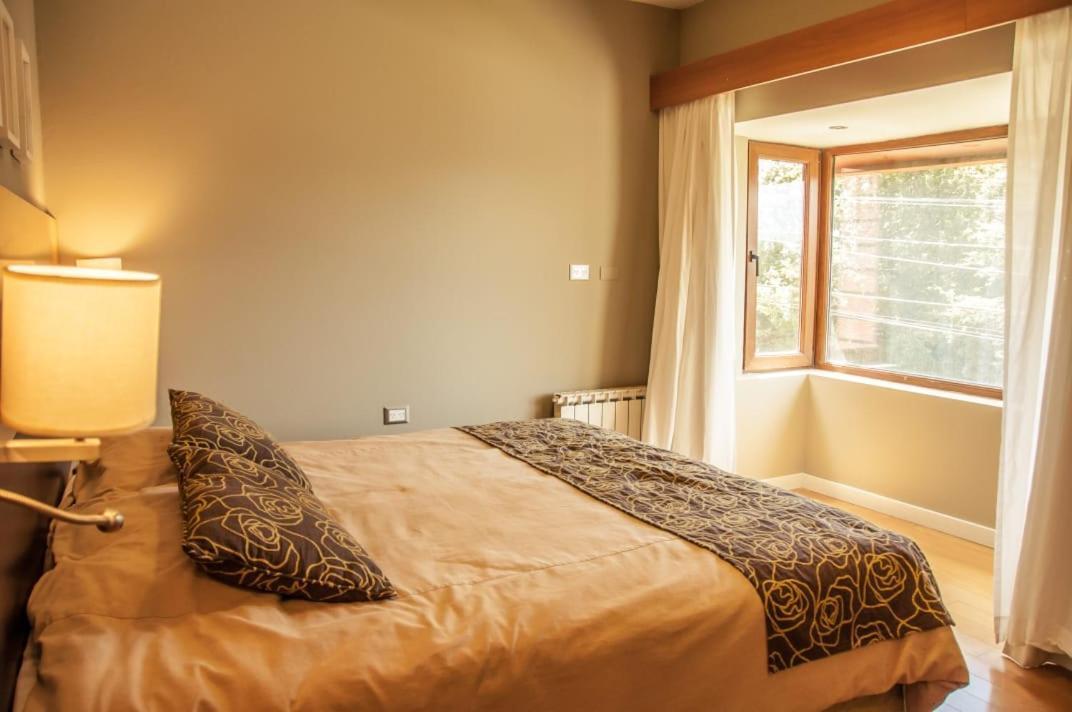 Los Robles Apart & Spa San Carlos de Bariloche Bagian luar foto