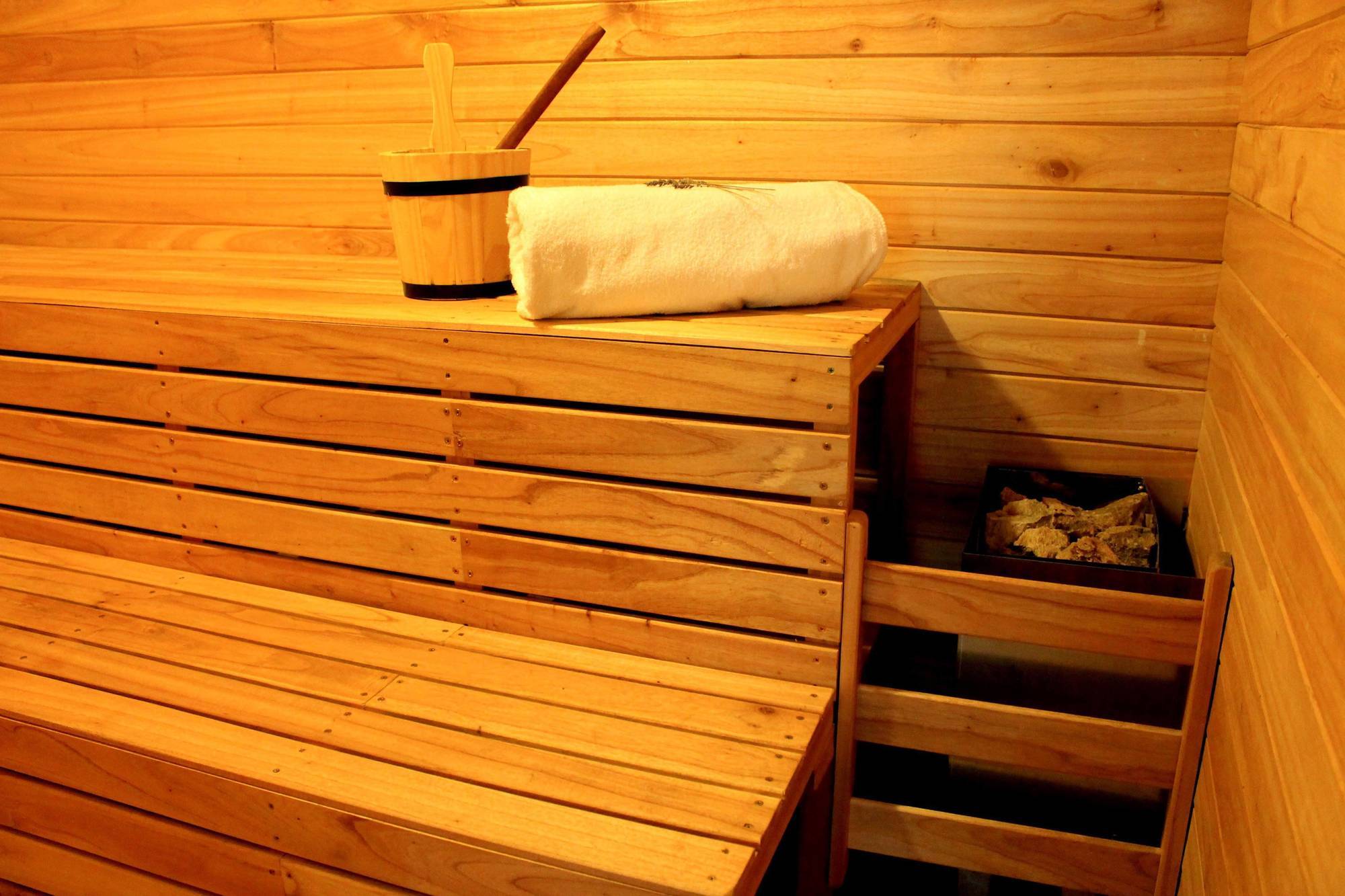 Los Robles Apart & Spa San Carlos de Bariloche Bagian luar foto